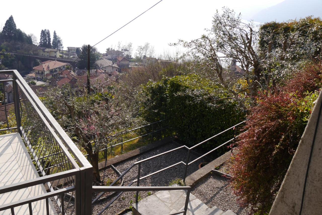 Casa Colmegna Mit Traumhaften See- Und Bergblick Luino Eksteriør bilde